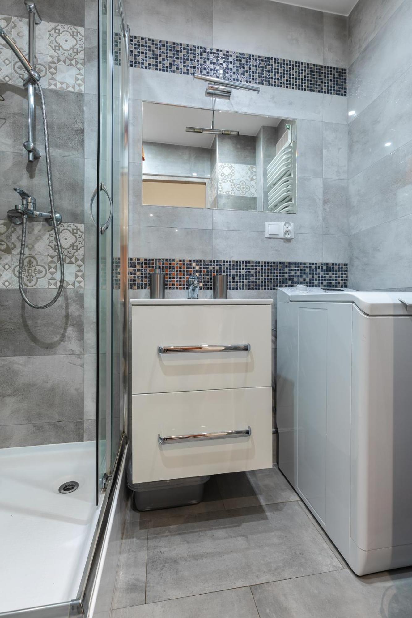 Apartament Przy Termach Cieplickich Julcia 옐레니아구라 외부 사진