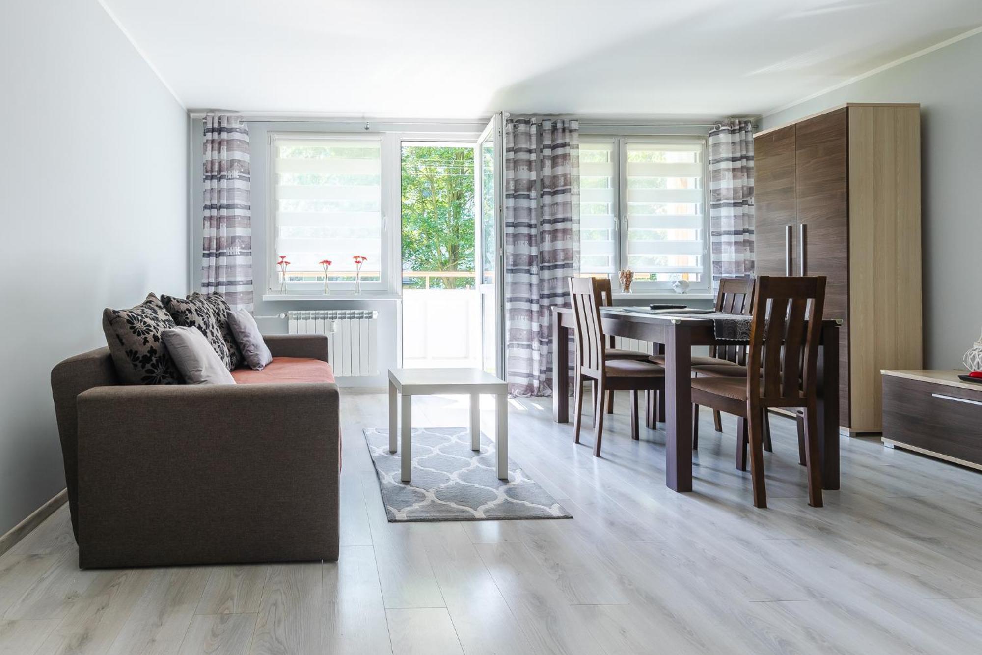 Apartament Przy Termach Cieplickich Julcia 옐레니아구라 외부 사진